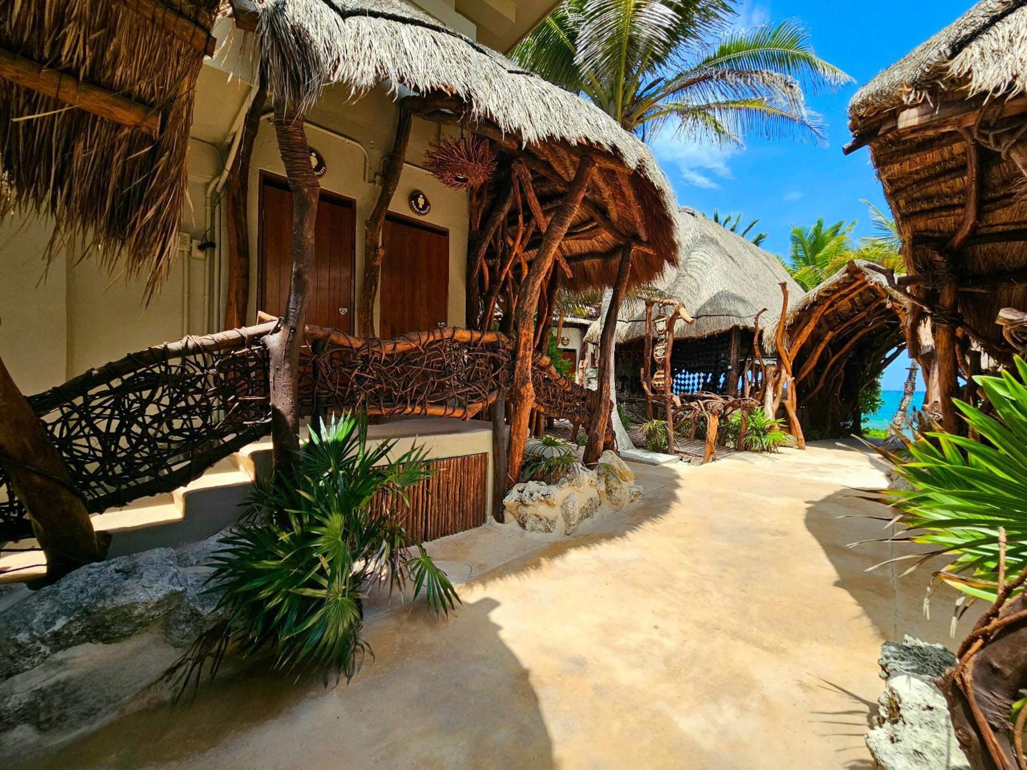 Cabanas Playa Condesa Tulum Pueblo Buitenkant foto
